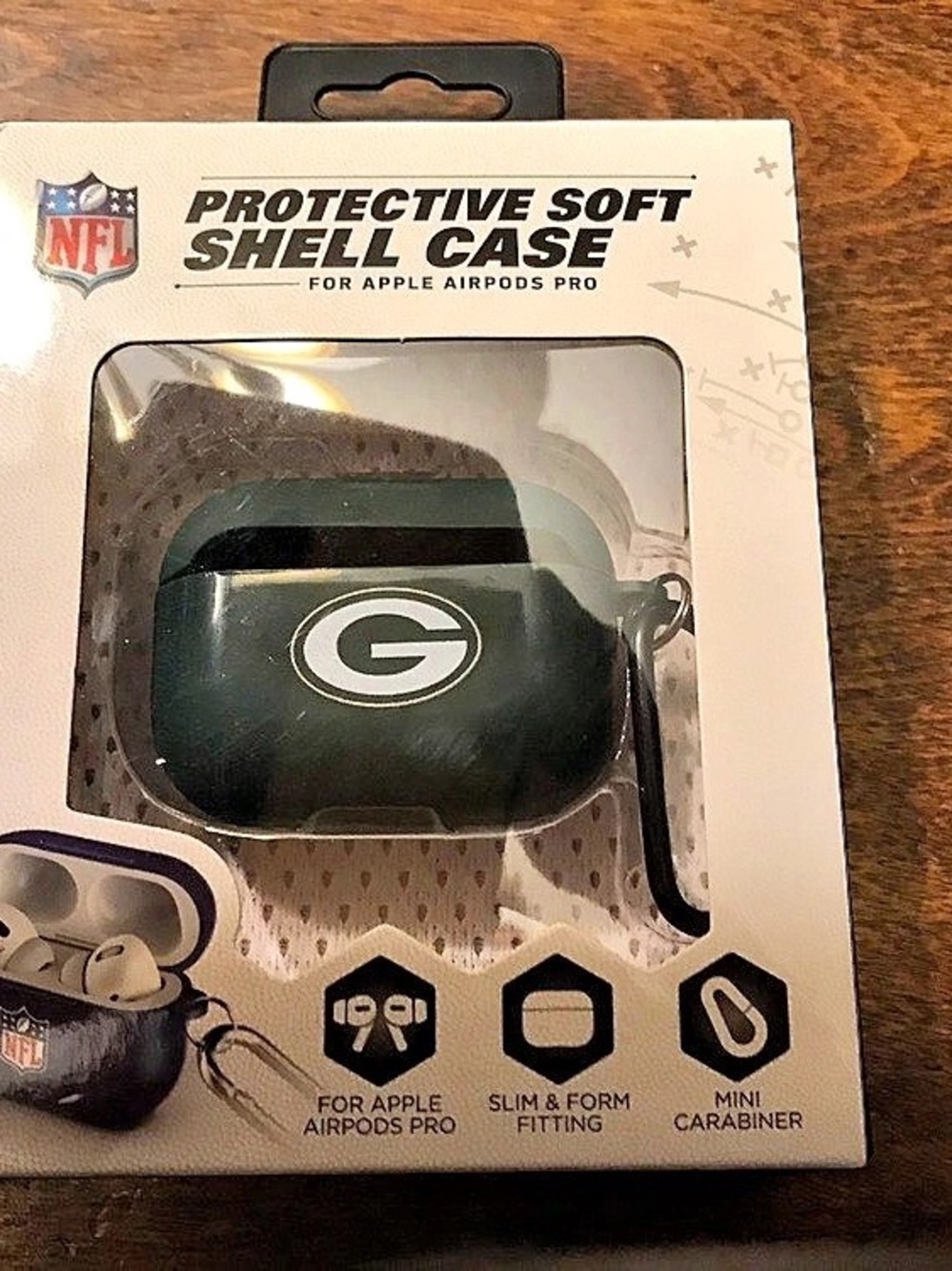 SOAR NFL Protective Soft Shell Case for Apple AirPods Pro - Green Bay Packers